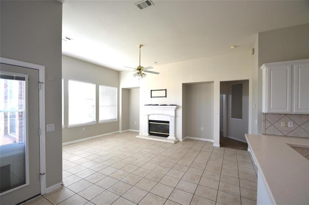 1380 Sagebrook Dr - Photo 6 of 28