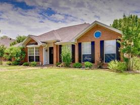 1411 Mapleview Dr - Photo 1 of 1