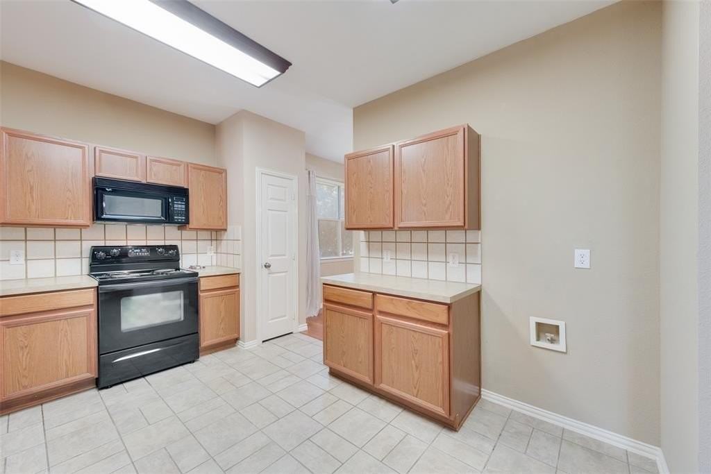 4512 Shade Tree Ct - Photo 6 of 19