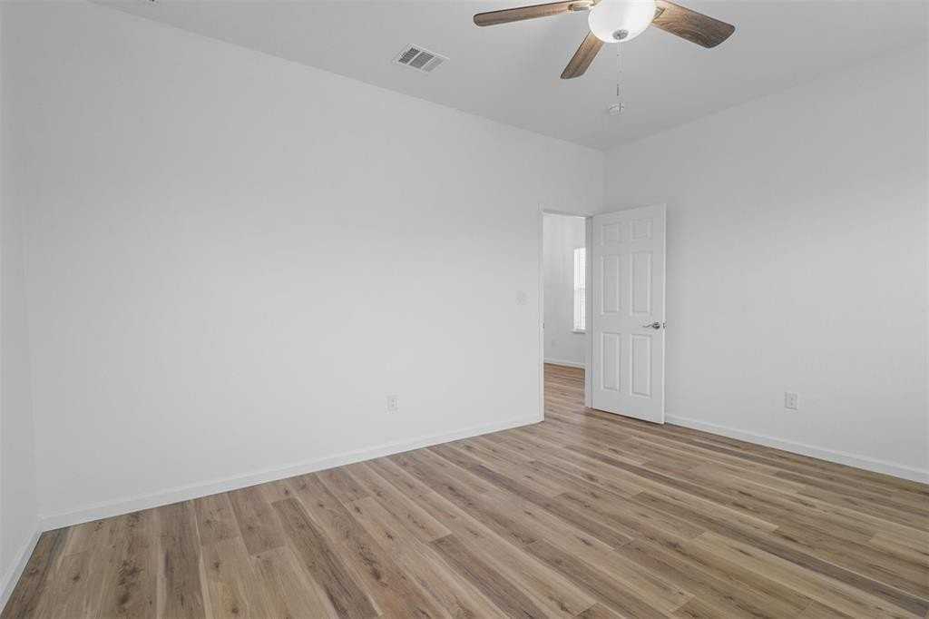 N Helton St - Photo 4 of 10