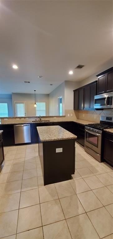 929 Lake Woodland Dr - Photo 7 of 18