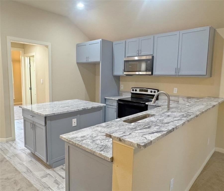 3912 Oneal St - Photo 6 of 18