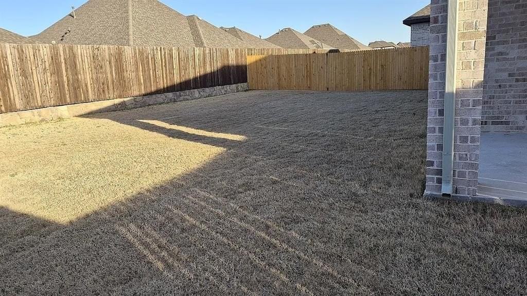 417 Trailhouse Pkwy - Photo 2 of 2