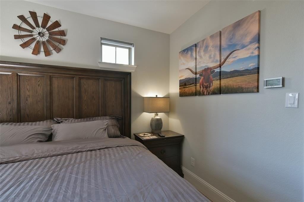 1309 Arch Pl - Photo 2 of 9