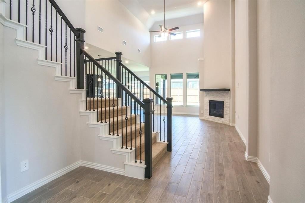 2009 Creekvista Dr - Photo 6 of 40