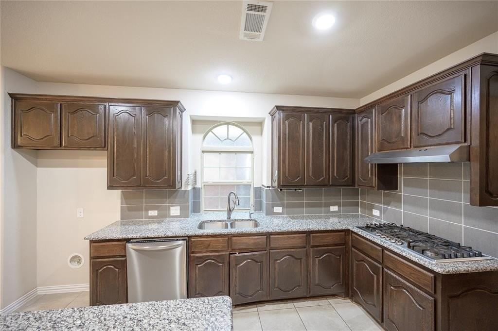 1305 Needle Cactus Dr - Photo 6 of 24