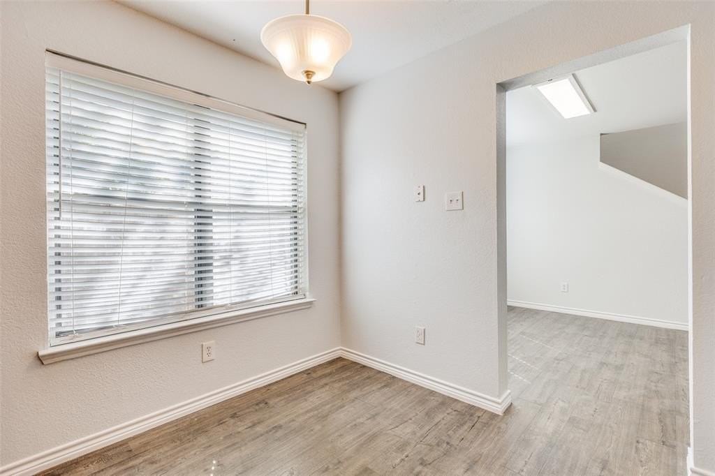 781 Chateau Ln - Photo 7 of 12