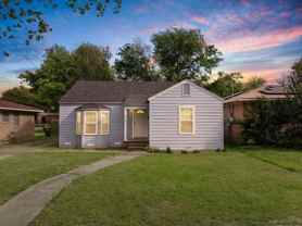 713 E Franklin St - Photo 1 of 1