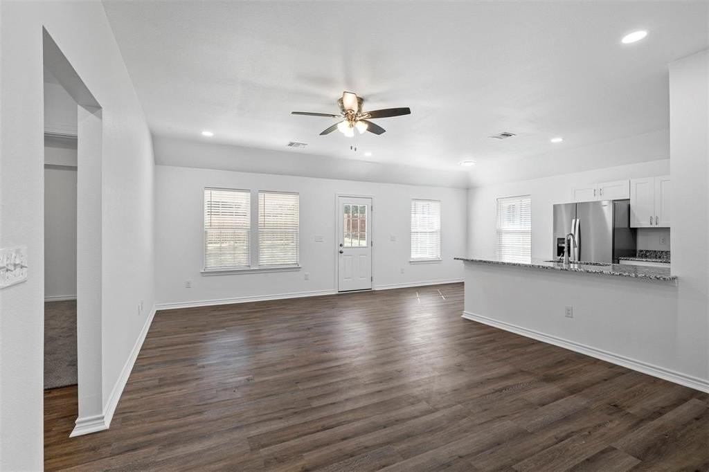 1714 Woodlawn Blvd - Photo 3 of 13