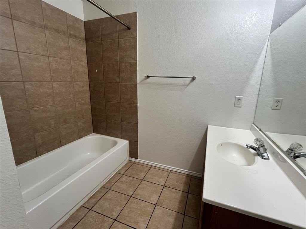 1117 Weston Dr - Photo 7 of 25