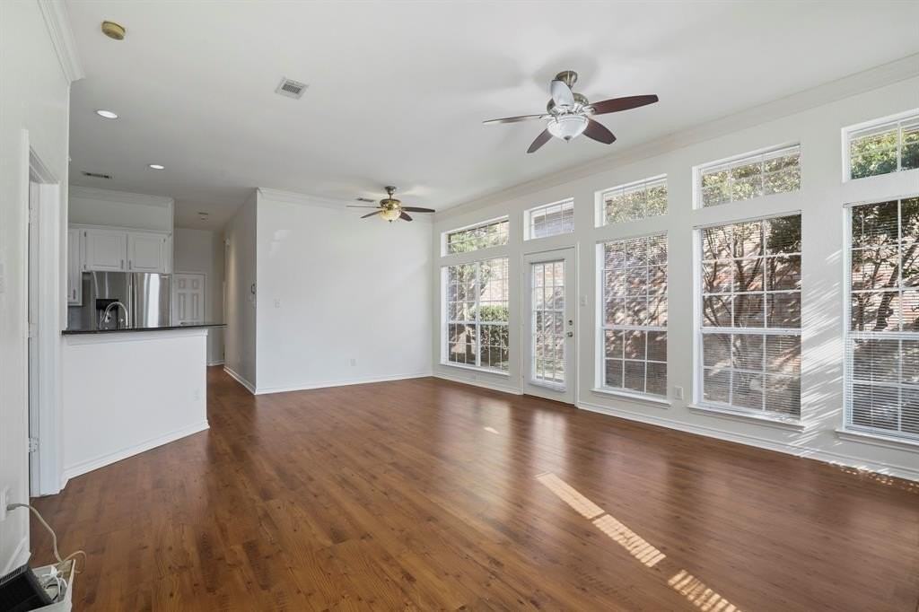 8704 Moss Hill Rd - Photo 2 of 22