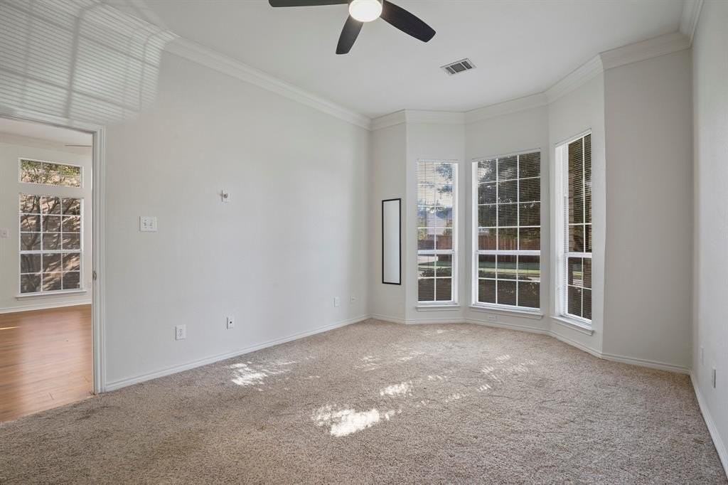 8704 Moss Hill Rd - Photo 7 of 22