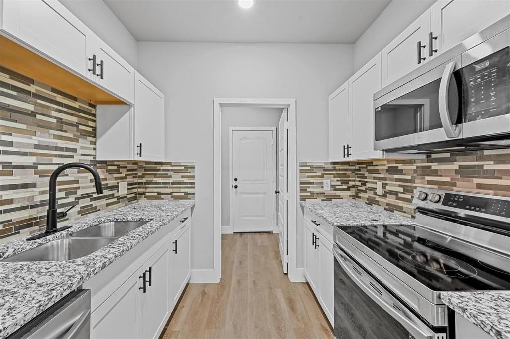 6147 Shawnee Dr - Photo 6 of 19