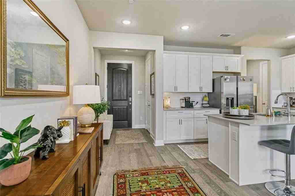 4537 Titus Cir - Photo 7 of 25