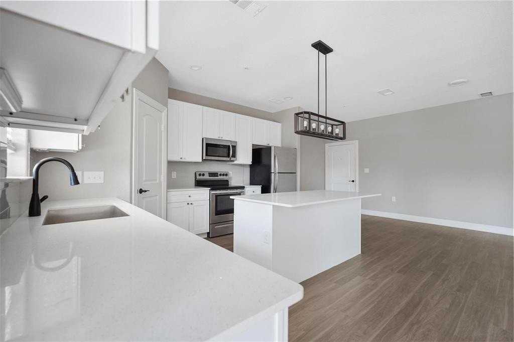 1003 Debby Ct - Photo 5 of 25