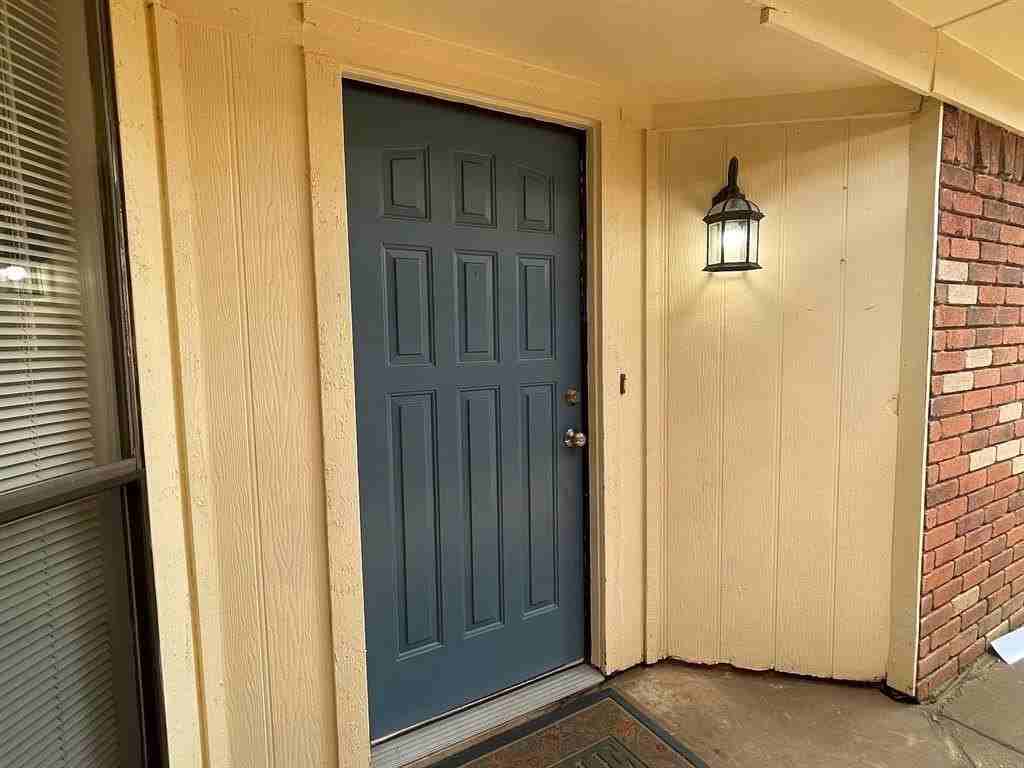 6715 Crestmont Ct #6715 - Photo 2 of 20