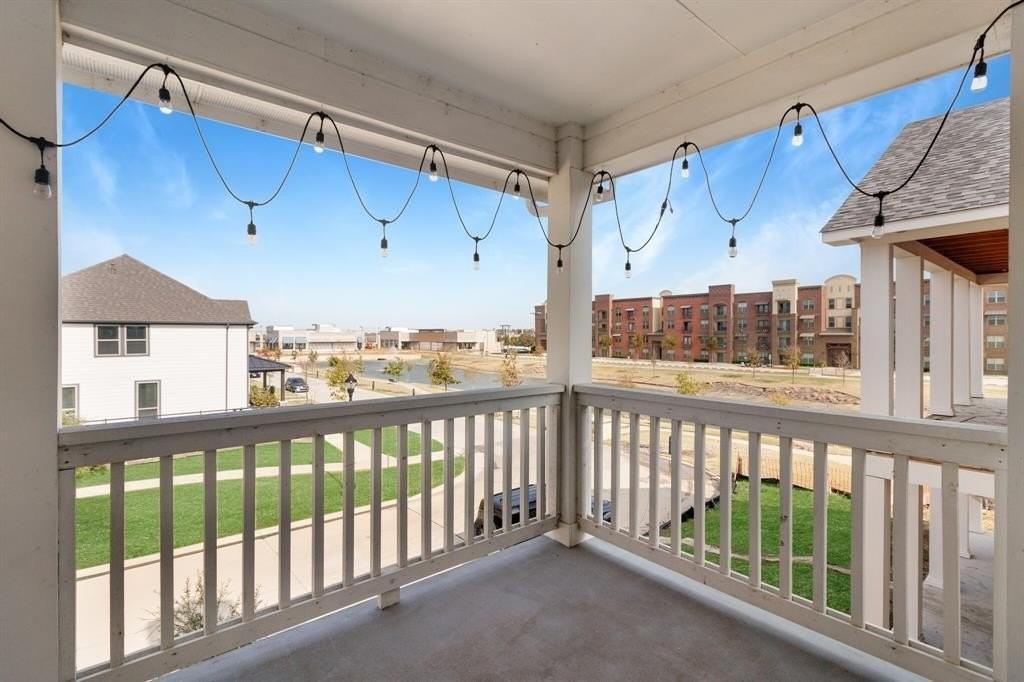 4349 Curtiss Dr - Photo 5 of 18