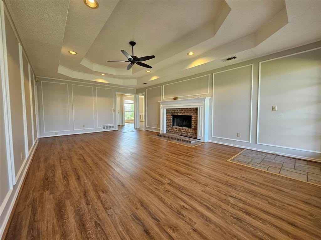 517 Vicki Ln - Photo 2 of 20
