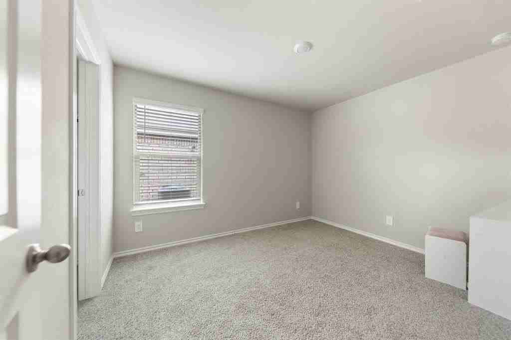 752 Cedarbrook Dr - Photo 7 of 25