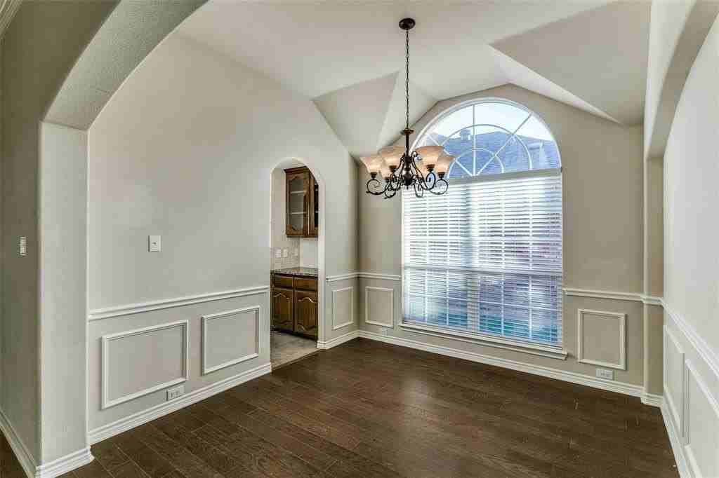 11408 Kenny Dr - Photo 5 of 22