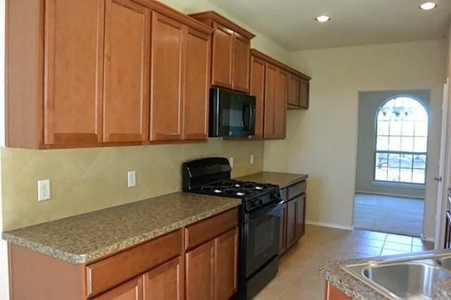 3602 White Summit Ln - Photo 4 of 16