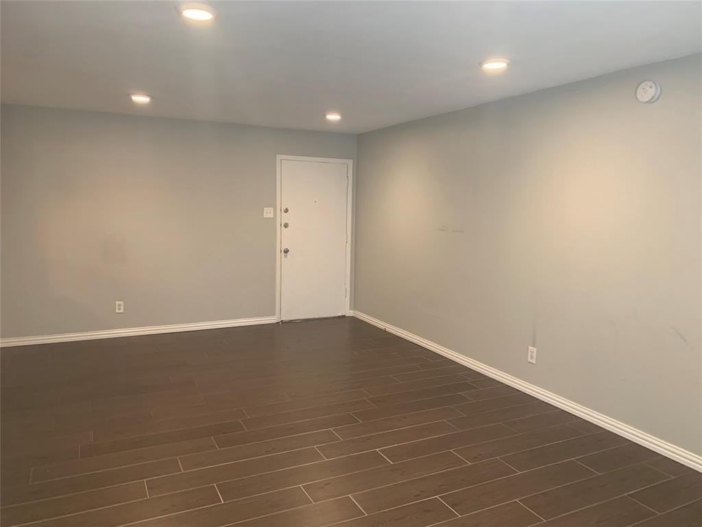 4112 Bowser Ave #209 - Photo 4 of 8