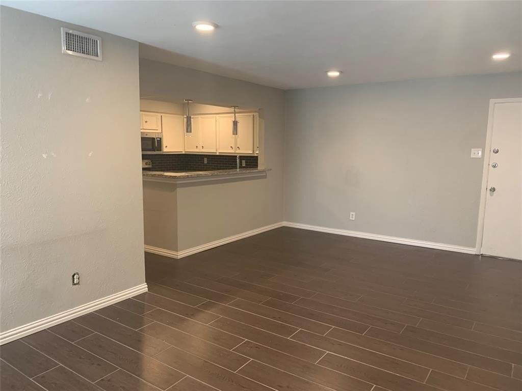 4112 Bowser Ave #209 - Photo 5 of 8