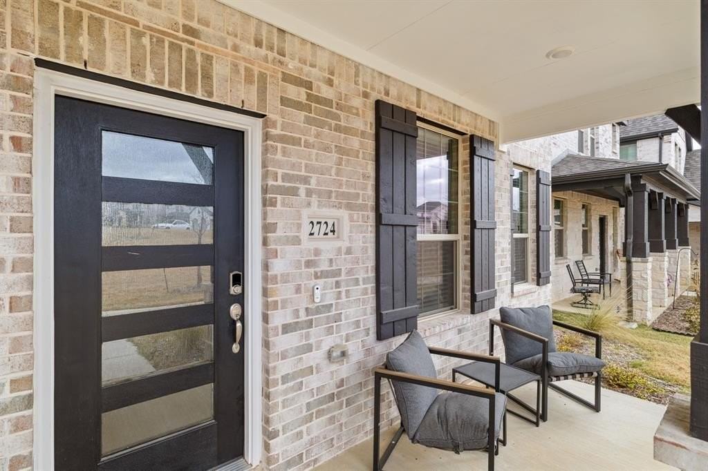 2724 Big Bend Mews - Photo 6 of 40