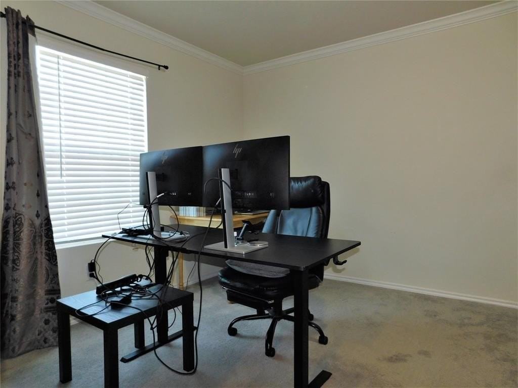 1016 Binney Dr - Photo 4 of 28