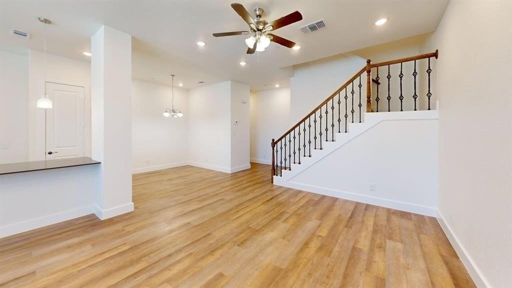 257 Mule Deer Mews - Photo 6 of 21