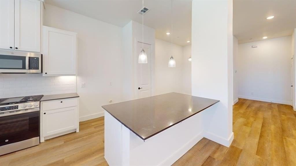 349 Mule Deer Mews - Photo 5 of 21