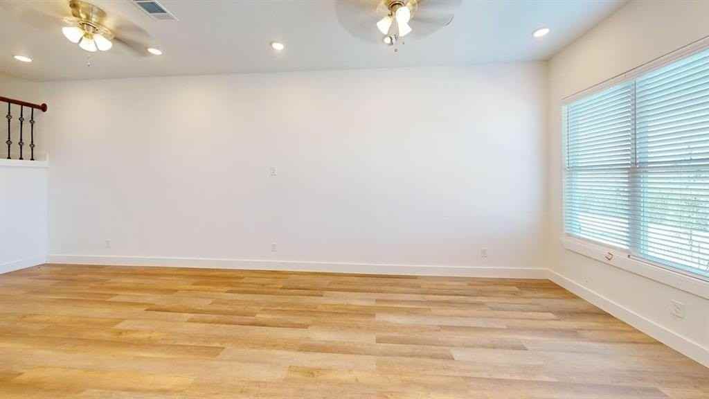 349 Mule Deer Mews - Photo 7 of 21