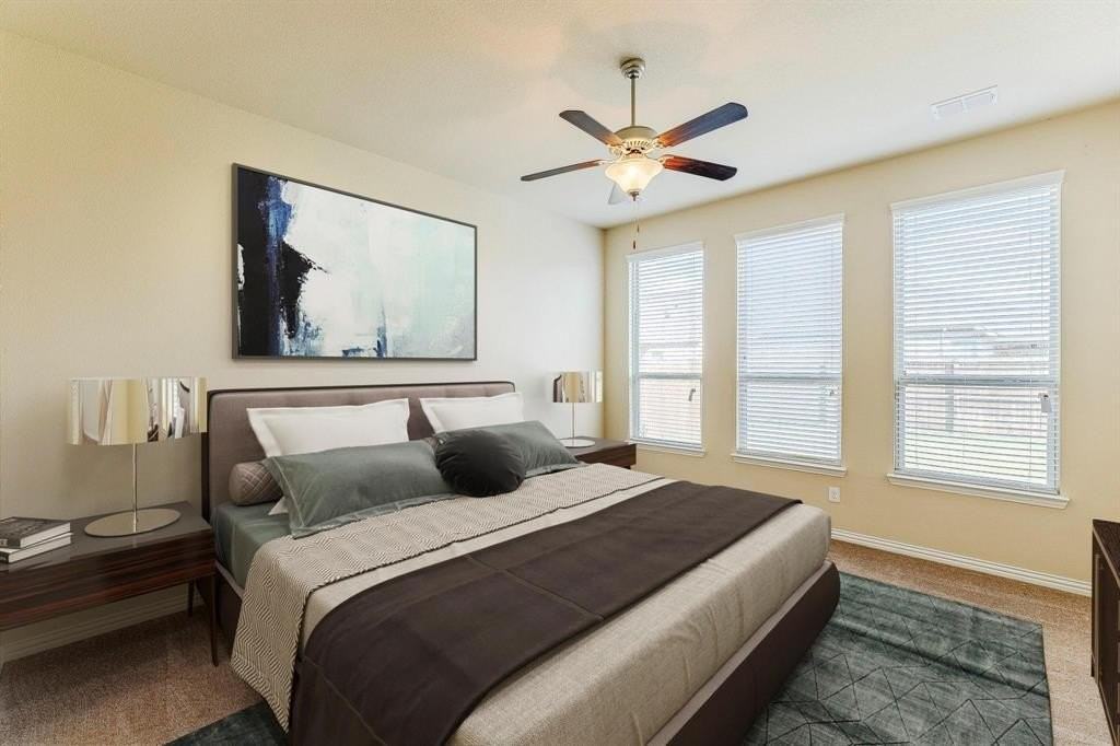 4713 Lake Cove Way - Photo 5 of 25