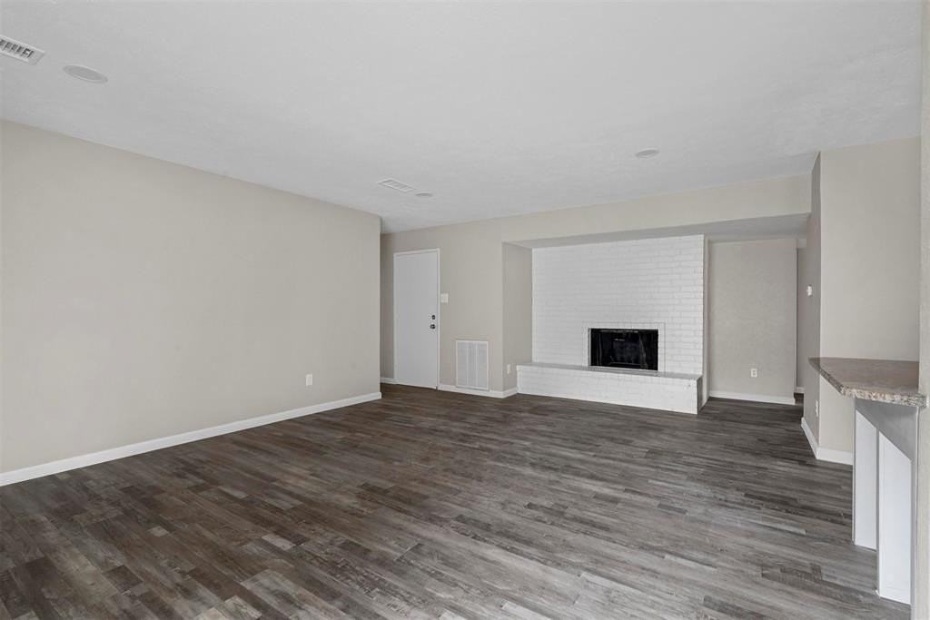 4904 Watkins Dr - Photo 6 of 15