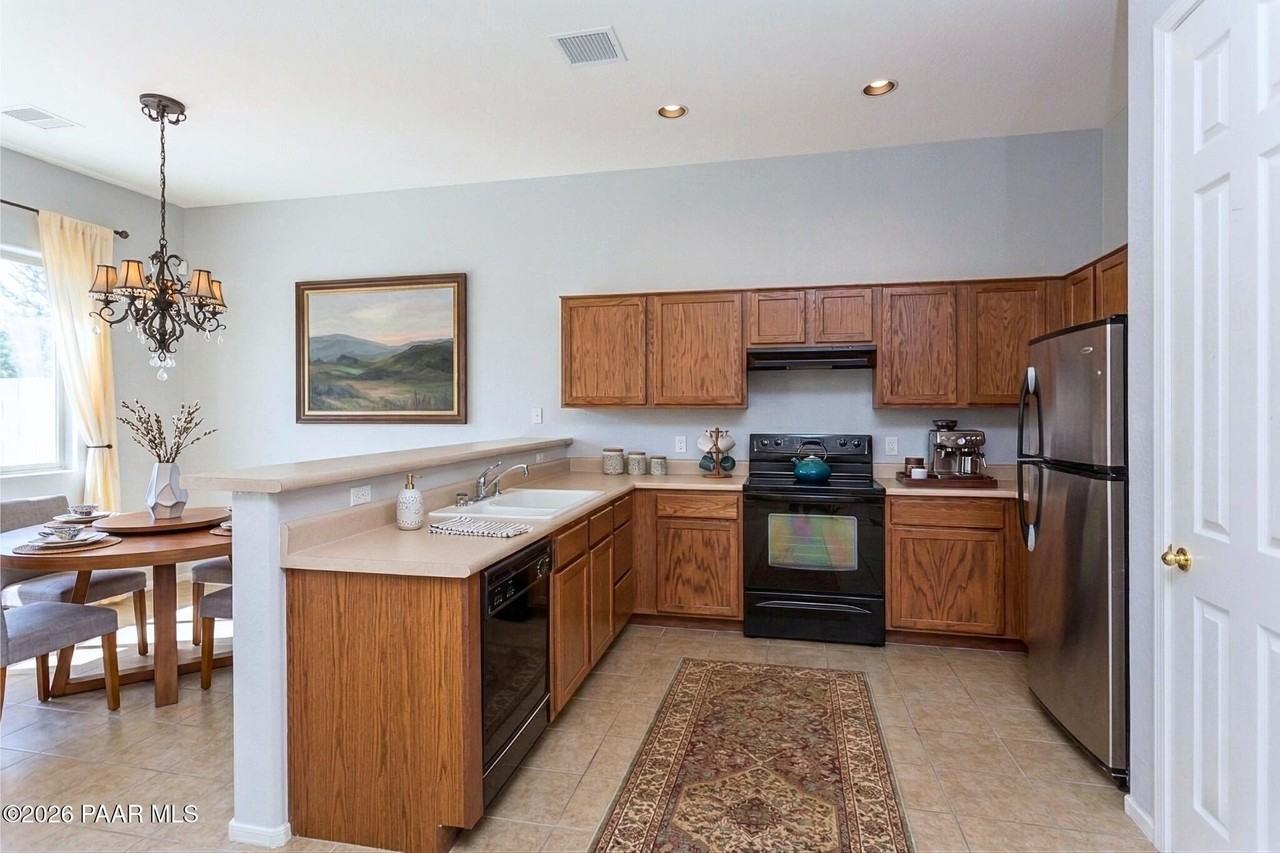 6813 E Falon Ct - Photo 4 of 26