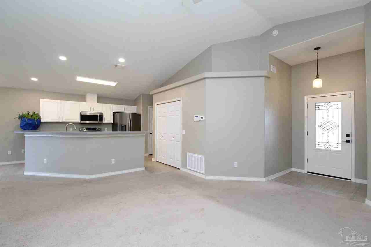 4119 Spinnaker Pl - Photo 3 of 26