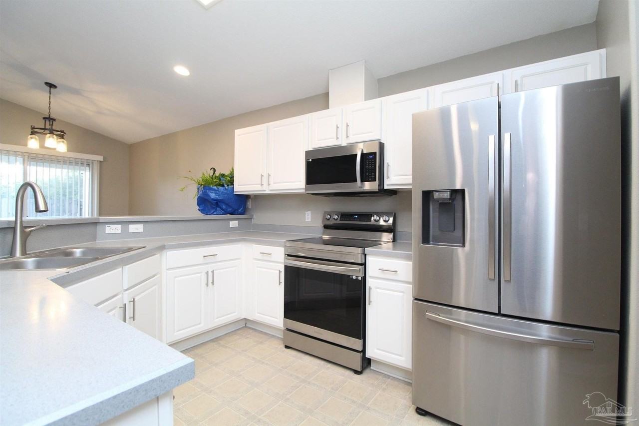 4119 Spinnaker Pl - Photo 7 of 26
