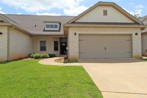 featured image of 717 Brambling Ct