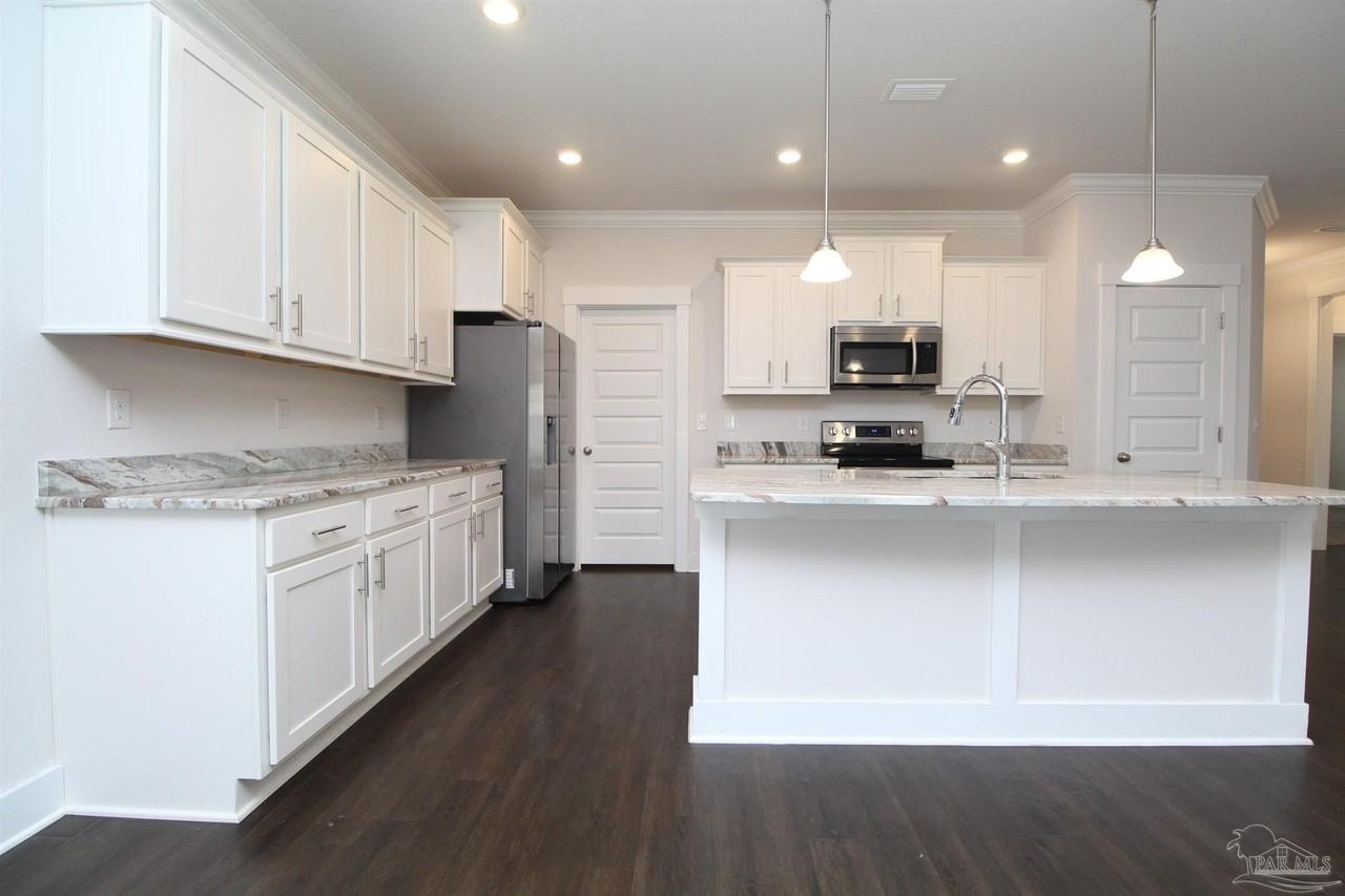 717 Brambling Ct - Photo 6 of 20