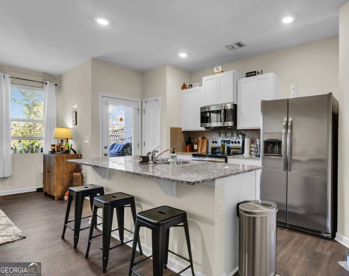 62 Chastain Cir - Photo 7 of 30