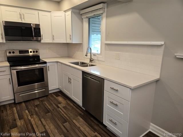 3121 Linwood Ave - Photo 7 of 23