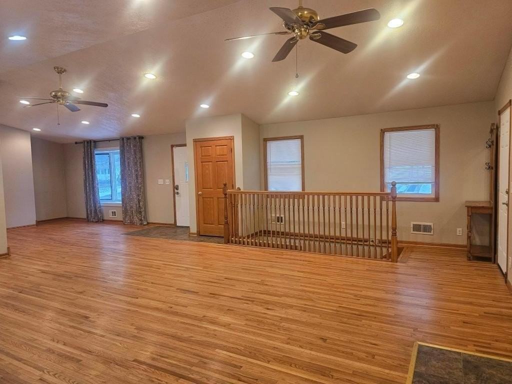 1209 Pearson Pkwy - Photo 5 of 16