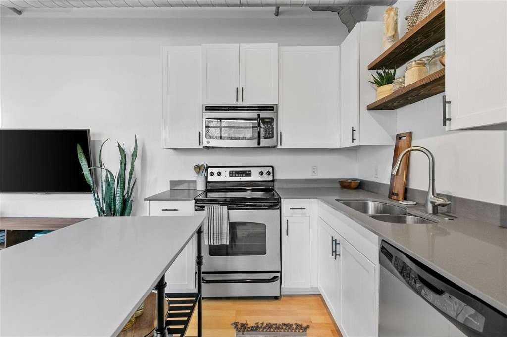 748 3rd St N #307 - Photo 3 of 38