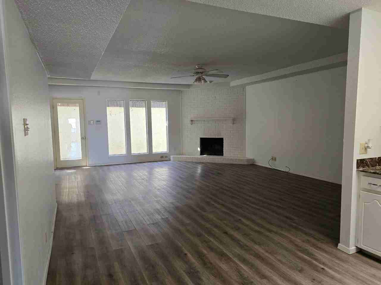 2625 Palo Duro Dr - Photo 3 of 6