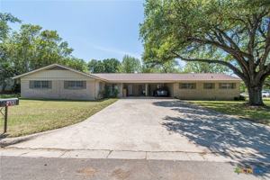 featured image of 133 Algarita St