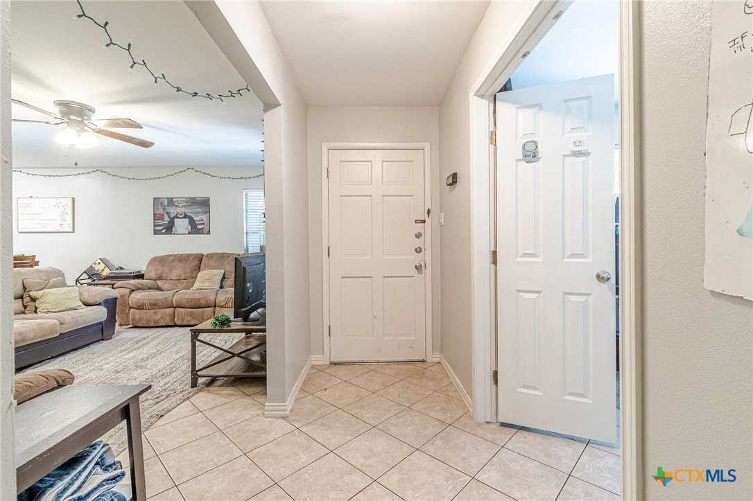 133 Algarita St - Photo 6 of 43