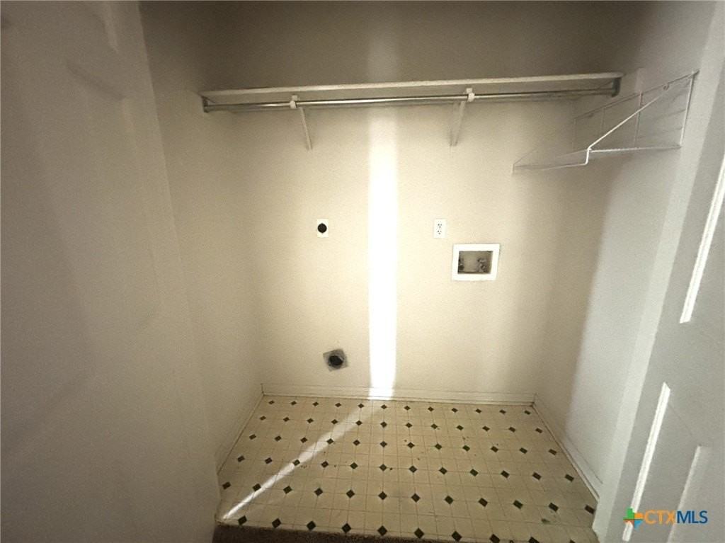 308 Deloris Dr - Photo 5 of 18