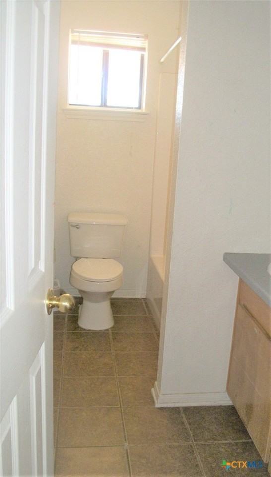 434 County Road 4616 Unit 436 - Photo 4 of 4