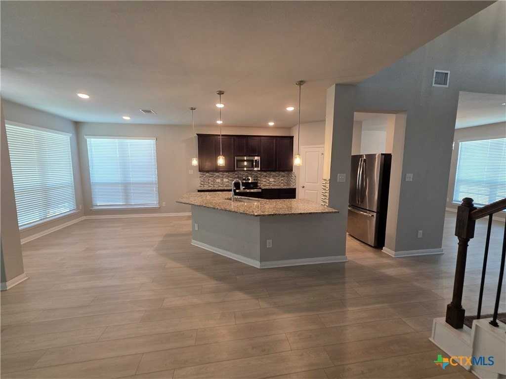 10001 Kensley Rose Dr - Photo 4 of 22