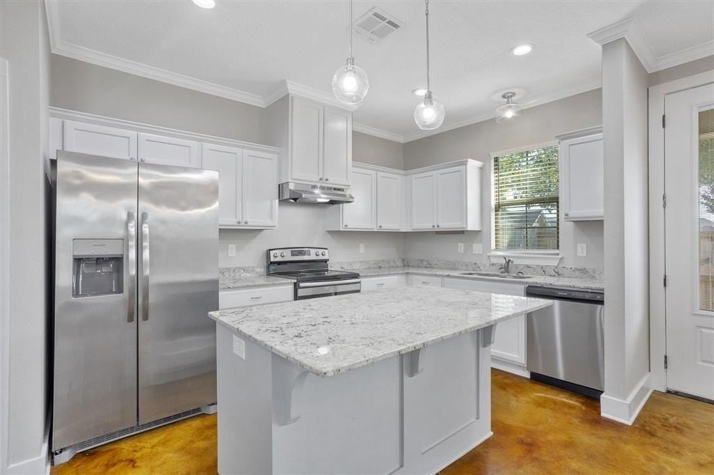 3623 Croyant Ct - Photo 5 of 17